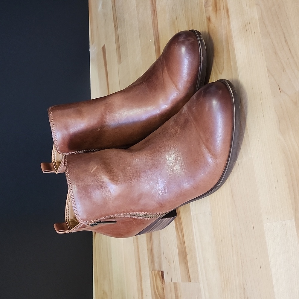 Lucky Brand 9 1/2 Women’s Basal Booties Slightly Worn